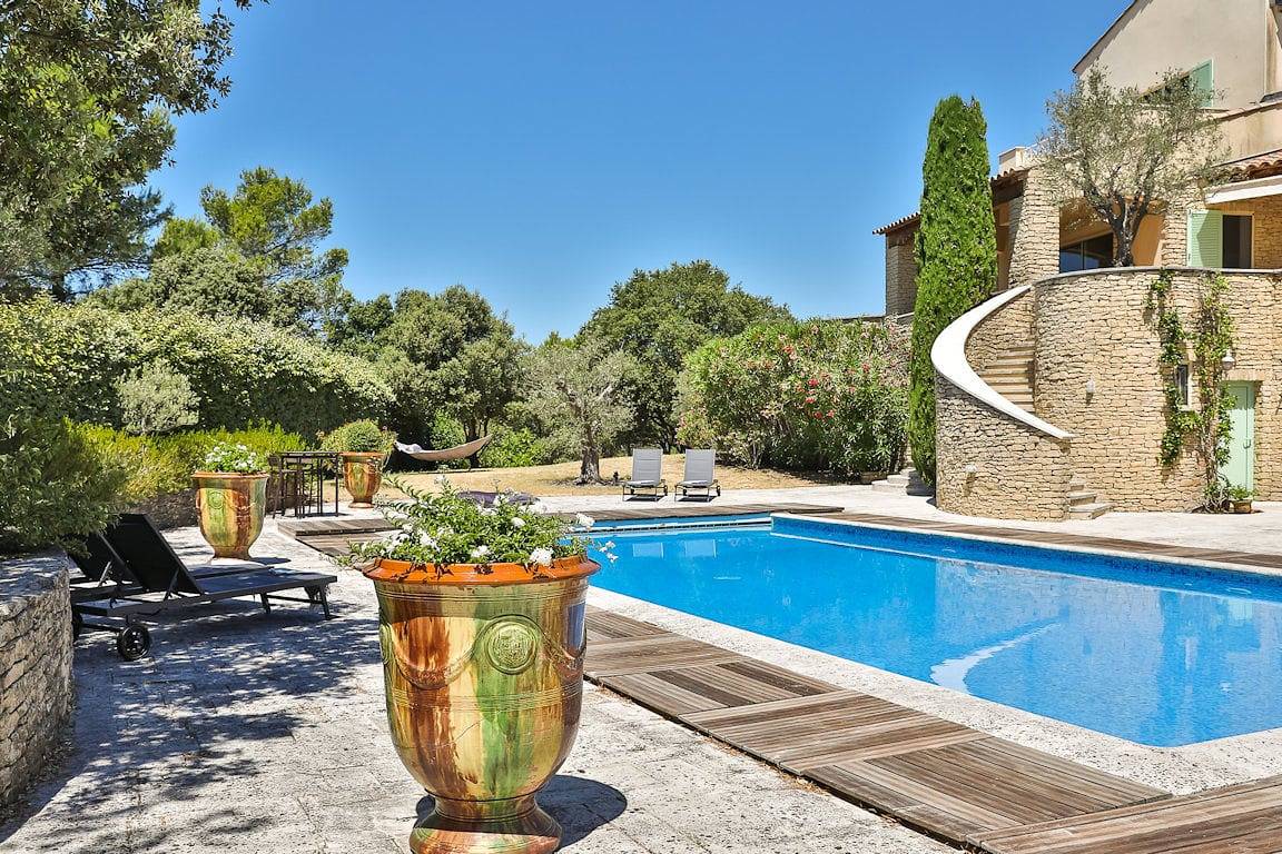 Chambres d'hôtes Quintessence, Provence - Luberon - Chambre « Grenade & Chocolat » in Goult, Parc naturel régional du Luberon