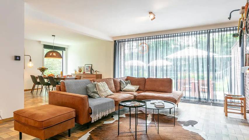 Location de vacances pour 7 personnes, avec jardin à Maasmechelen