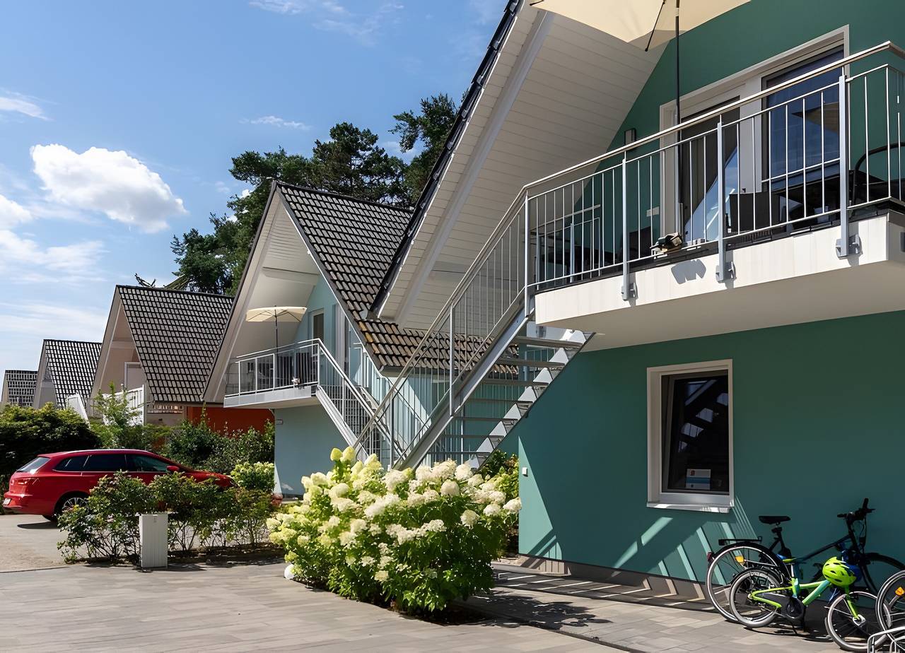 Appartement entier, Appartement accessible 'Haus K 102 Rdc' avec terrasse privée, jardin et Wi-Fi in Röbel, Lac Müritz