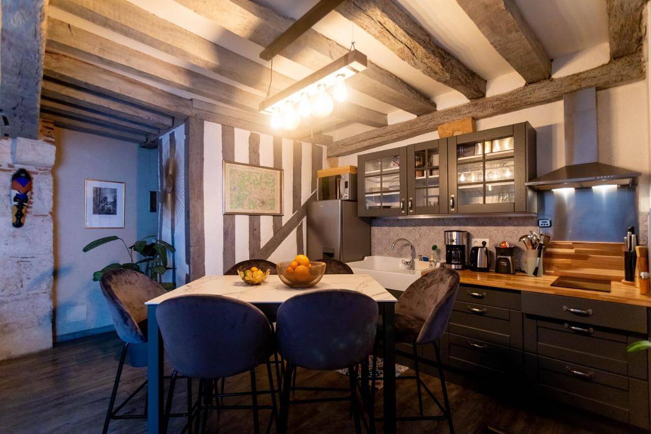 La Tour aux Grains in Romorantin-Lanthenay, Sologne