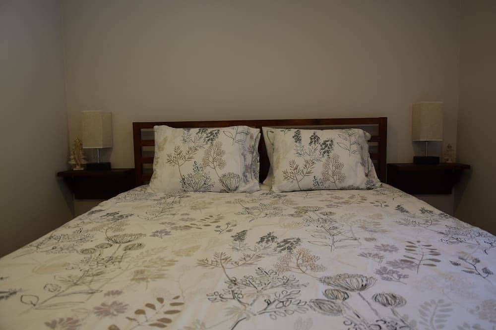 Ganze Wohnung, Newly renovated comfort in a rustic mountain farmhouse on the Tour du Mont Blanc in Trient (Schweiz), Mont-Blanc-Massiv