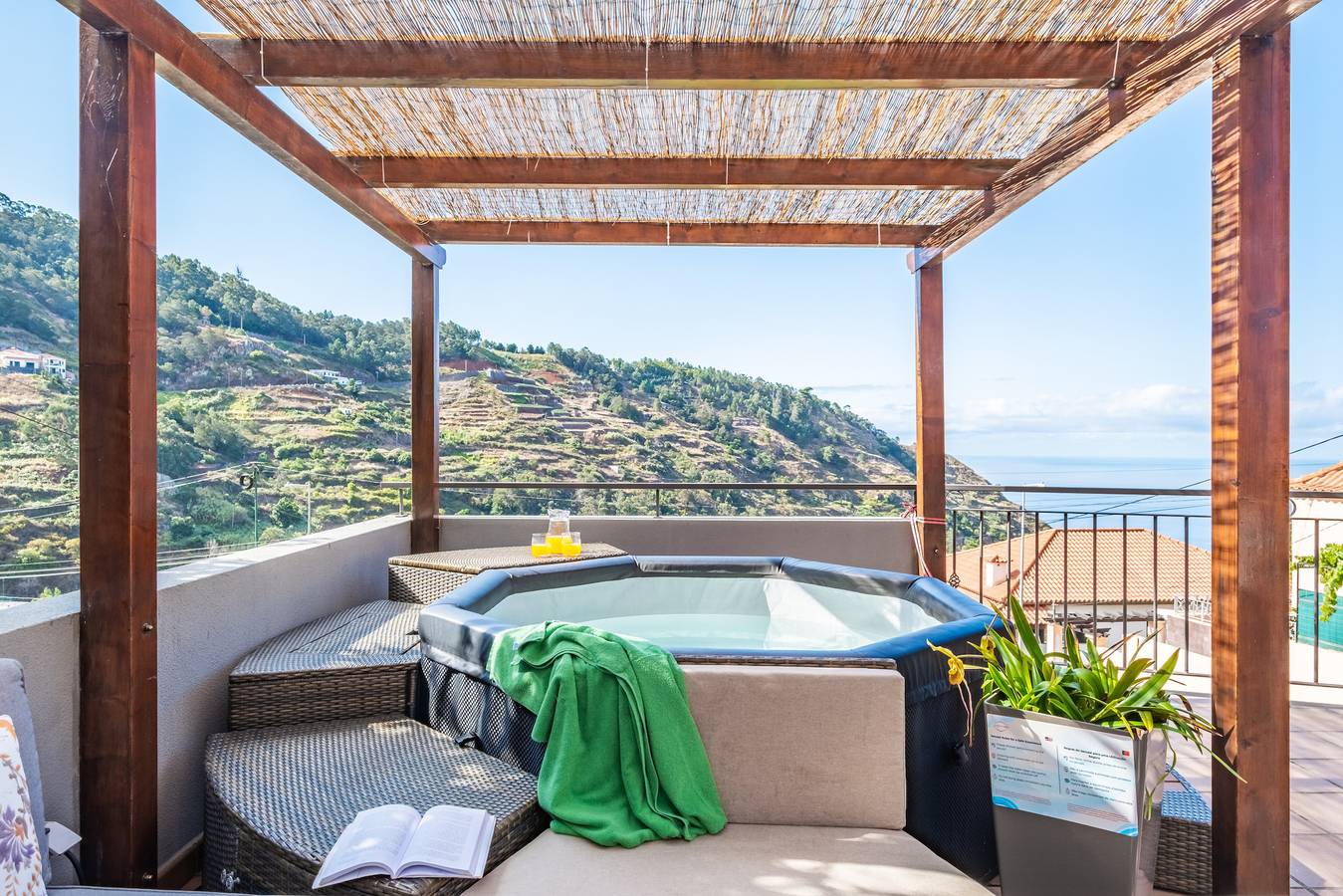 Quinta do Checa by Homie in Câmara de Lobos, Quinta Grande
