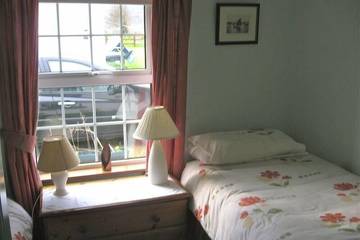 Cottage for 4 People in County Clare, Photo 2