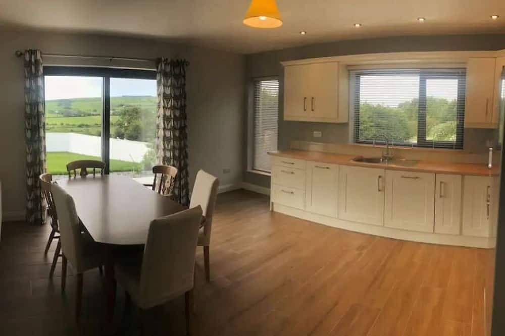 Quiet country house, adjacent to a working dairy farm in County Cork