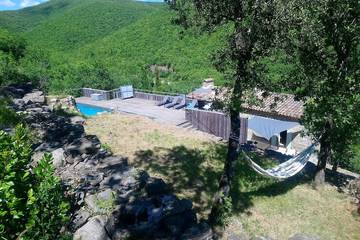 Gîte pour 10 personnes, avec terrasse et jardin à Saint-Hippolyte-du-Fort