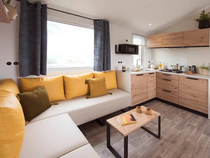 Camping Les Alouettes - Mobilheim 9 personen - Cottage gegenüber dem Fußballplatz 8/9 Pers. in La Chaize-Giraud, Loire-Tal