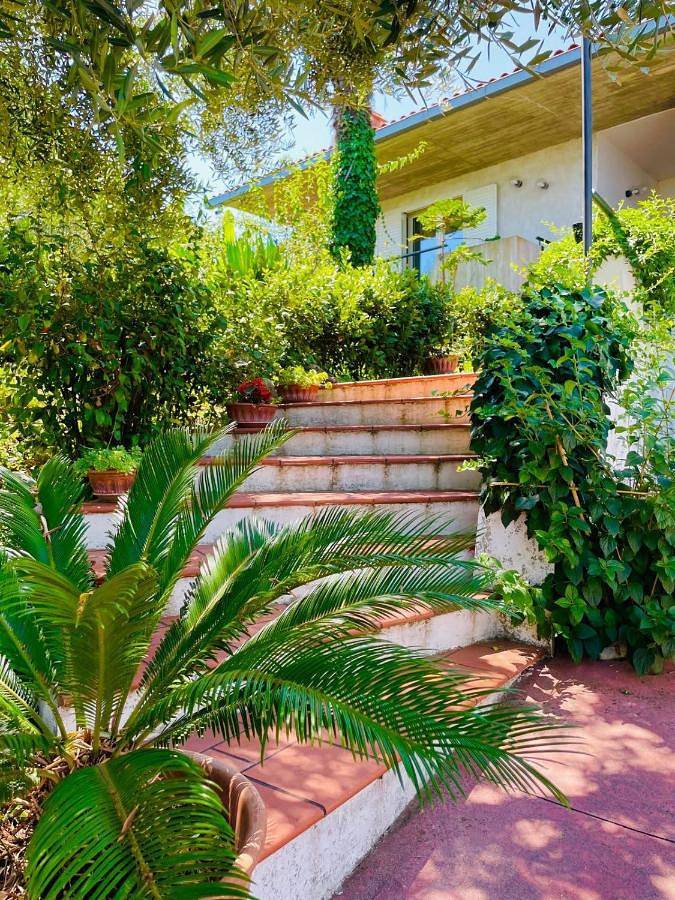 Villa per 8 persone, con panorama e giardino, con animali domestici in Abruzzo