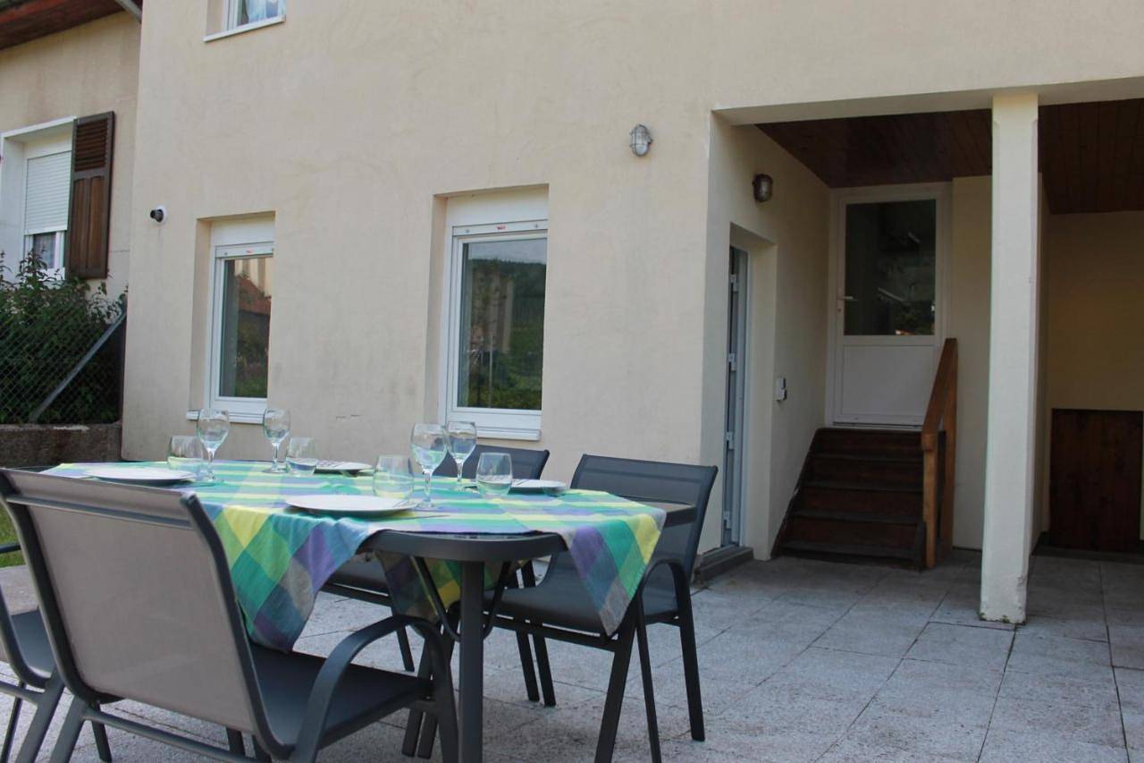 Appartement entier, Two-Bedroom Apartment in Le Val-d'Ajol, Parc naturel régional des Ballons des Vosges
