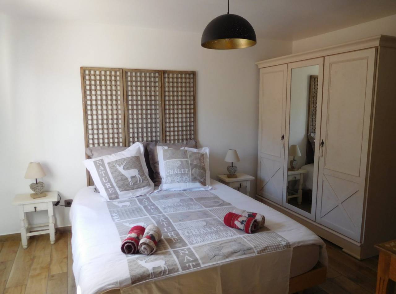 Gite Balcon du Canigo in Escaro, Parc naturel régional des Pyrénées catalanes