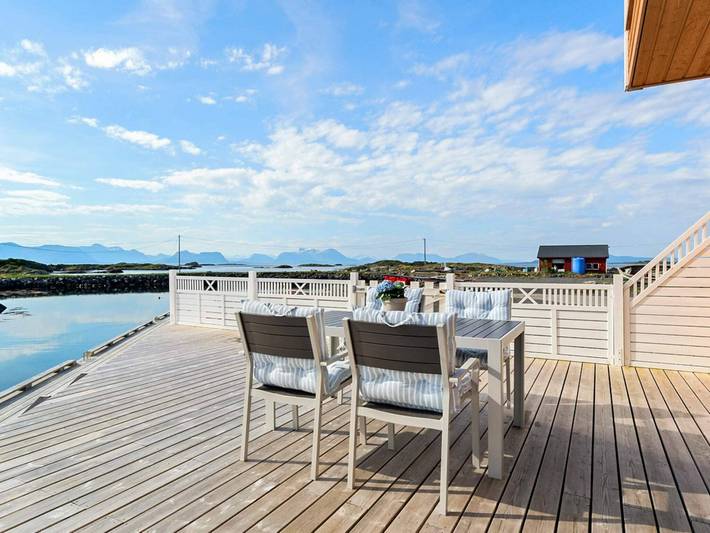 Ferienhaus für 8 Personen, mit Terrasse in Sandøy