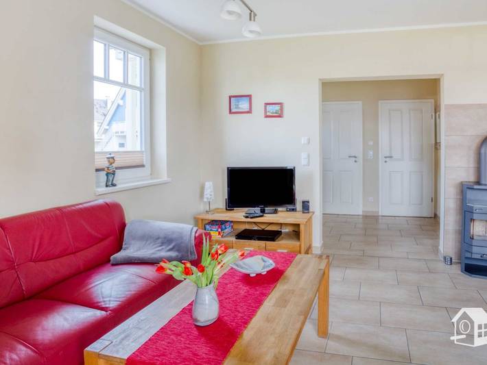 Ferienhaus für 5 Personen, mit Terrasse und Garten sowie Seeblick und Ausblick in Börgerende-Rethwisch - 3