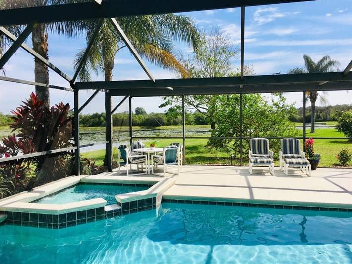 5 Bedroom Executive Home - Private Pool and Spa in ChampionsGate, Four Corners