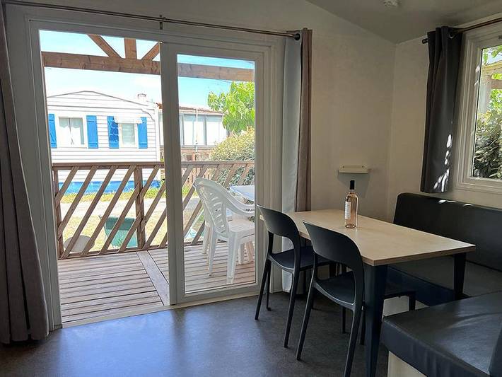 Camping Méditerranée Plage - Mobilheim 6 personen - Hithome Ti - 30m² - 2 Schlafzimmer in Portiragnes Plage, Vias