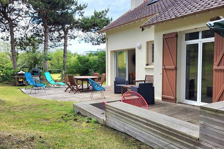 Location de vacances pour 8 personnes, avec terrasse dans Plage De La Redoute