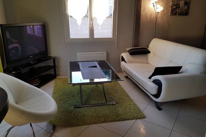 Location de vacances pour 4 personnes, avec jardin et terrasse à GY - 4