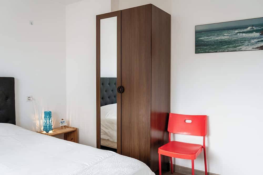 Tipoz'Immo • Belle Bretagne • heated swimming pool• linen included• pets welcome in Plovan, Côte de Cornouaille