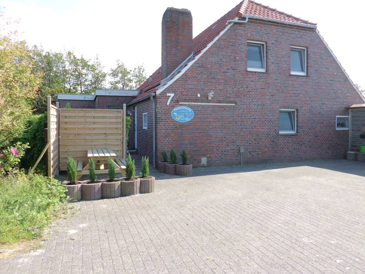 Ganze Ferienwohnung, Krombach, Margret "Zuhause am Deich" - Ferienwohnung Südblick in Ostbense, Neuharlingersiel