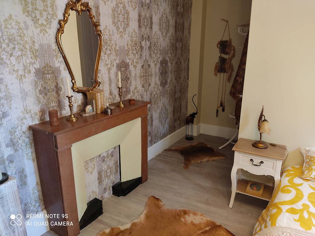 La Magoge : maison de famille - Chambre Le Suran in Coligny, Région de Bourg-en-Bresse