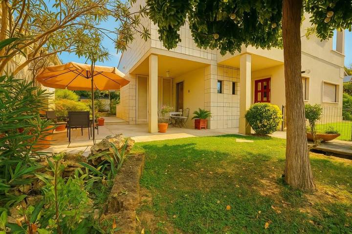 Appartamento per 6 persone, con Terrazza e Giardino a Moncalieri