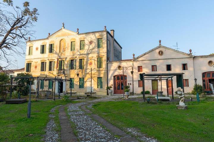 Villa per 4 persone, con panorama e terrazza, con animali domestici in Dolo