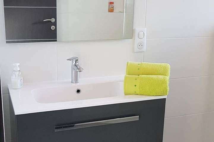 Villa pour 6 personnes, avec jardin et jacuzzi dans Porticcio - 4
