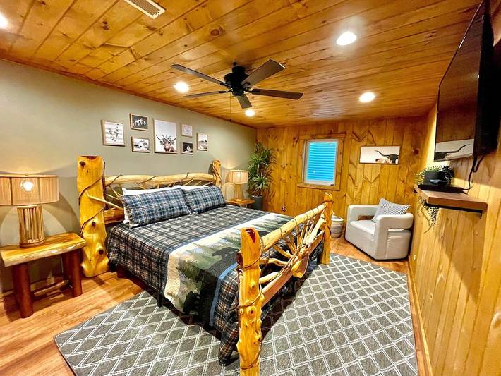 Vacation rental for 16 people, with hot tub and pool as well as terrace in Wears Valley