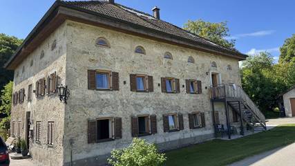 Ferienwohnung für 4 Personen, mit Garten, kinderfreundlich in Taching am See