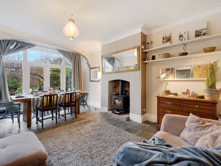 Holiday home for 12 people, with garden in Manchester