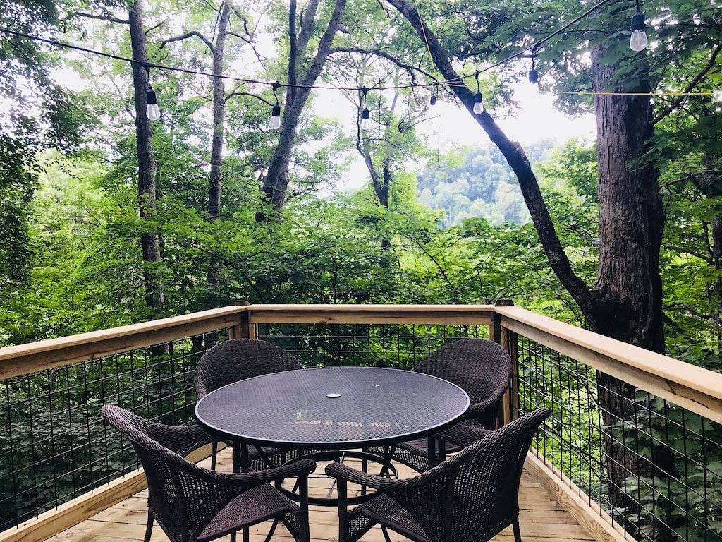 Wunderschön bewaldete und ruhige Umgebung (Whirlpool) in Blue Ridge Parkway, Cataloochee Valley