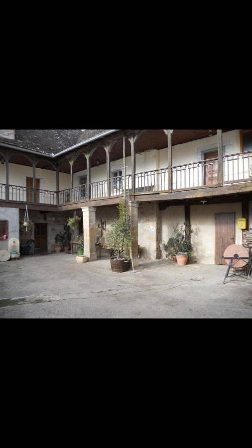 Location de vacances pour 7 personnes, avec vue et jardin à Faycelles - 3