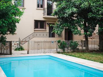 Cottage pour 6 personnes, avec jardin et piscine à Estagel