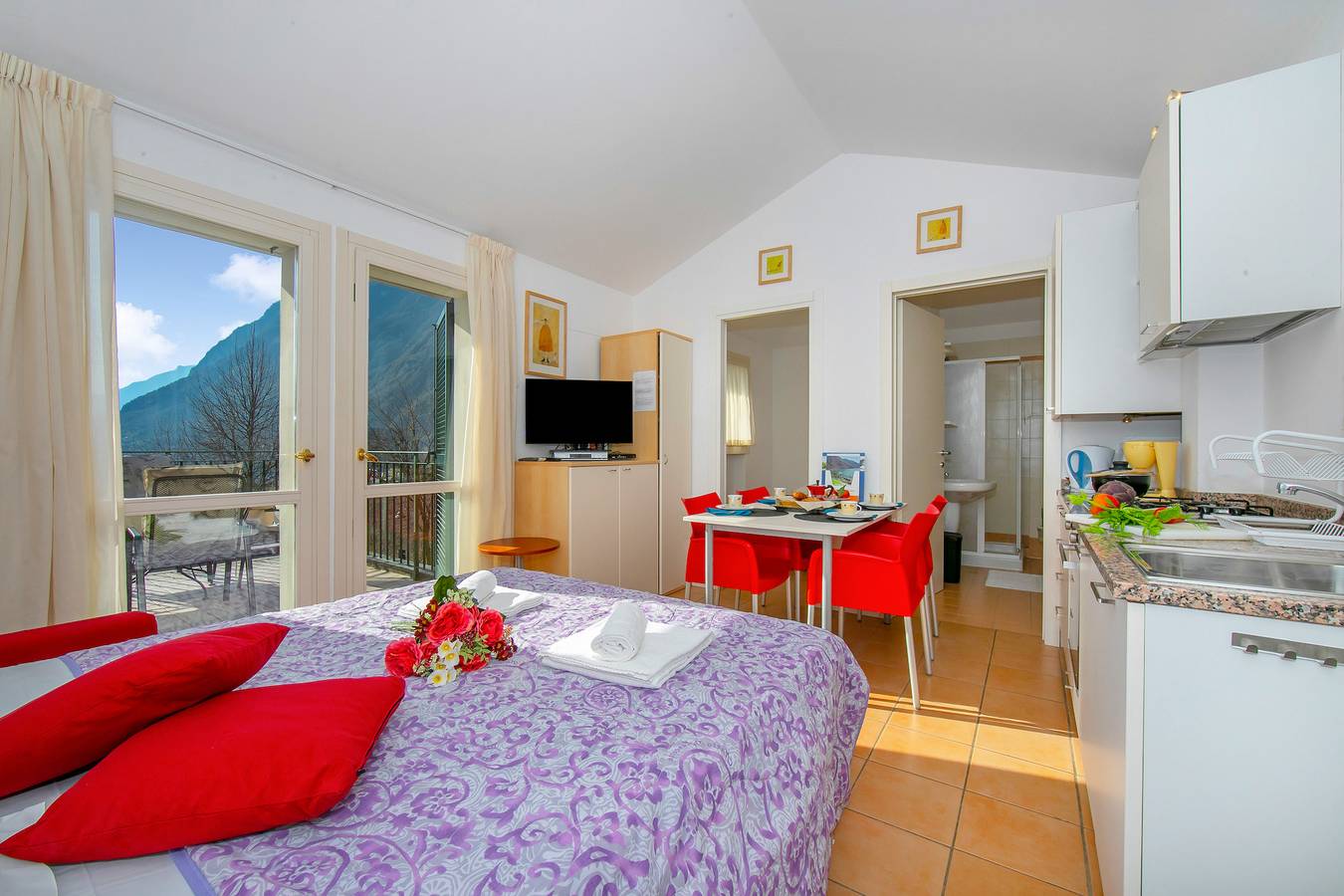 Ganze Wohnung, Ferienwohnung für 4 Personen mit Seeblick in Porlezza, Gemeinde Porlezza