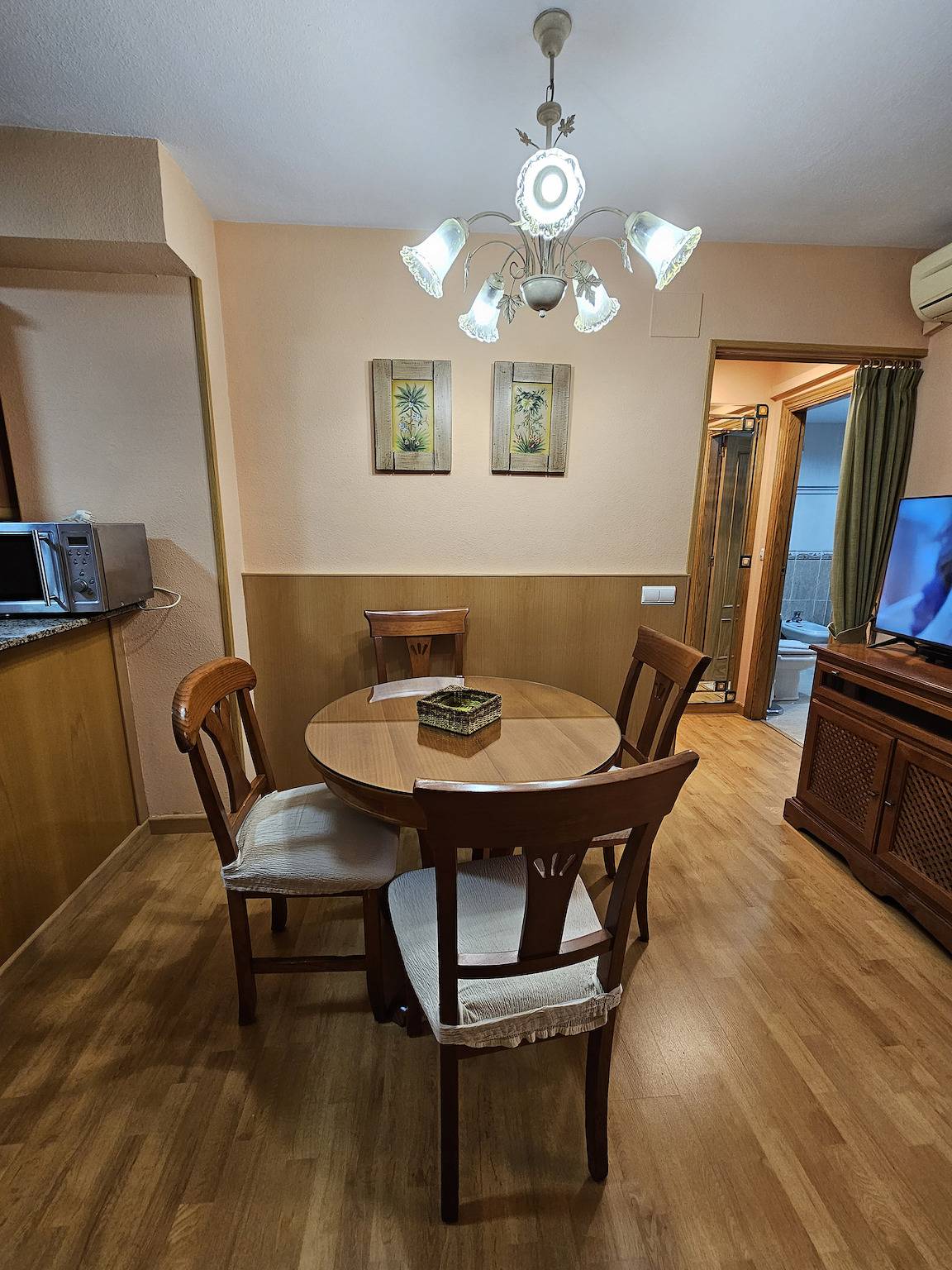 Ganze Wohnung, Ferienwohnung für 3 Personen mit Balkon in Benidorm, Costa Blanca