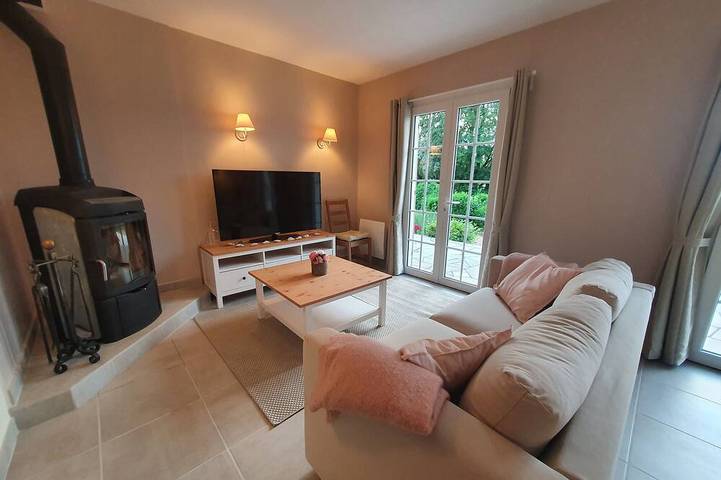 Location de vacances pour 6 personnes, avec jardin et terrasse à Serley