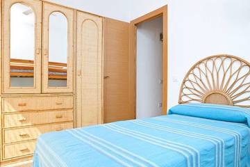 Apartment for 5 People in San Miguel de Cabo de Gata, Almería, Photo 4