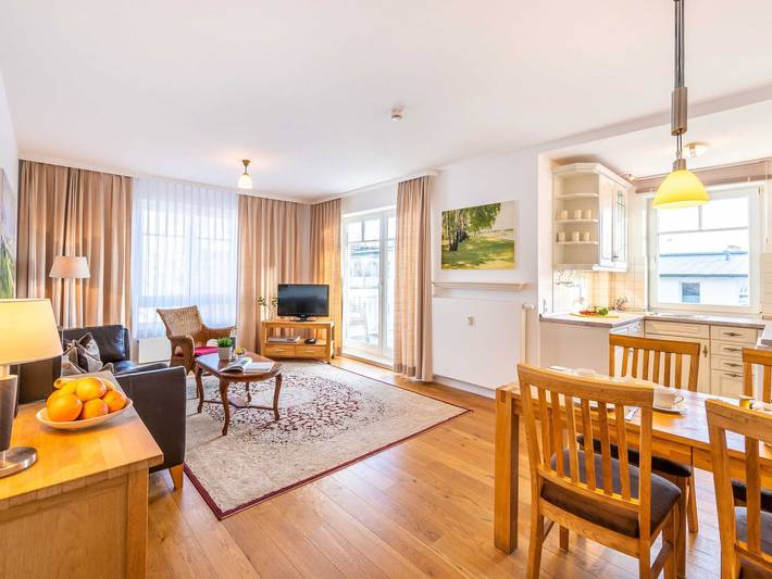 Ferienwohnung für 2 Personen, mit Balkon in Binz - 3