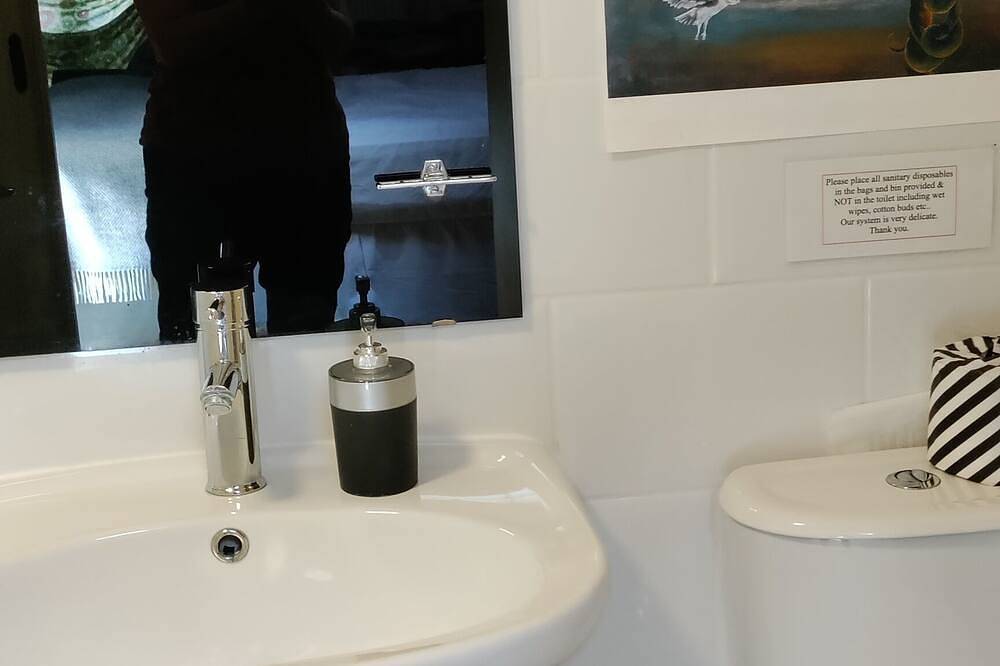 Suite-Deluxe-Privativo-Lavender - King in Merriott, Somerset