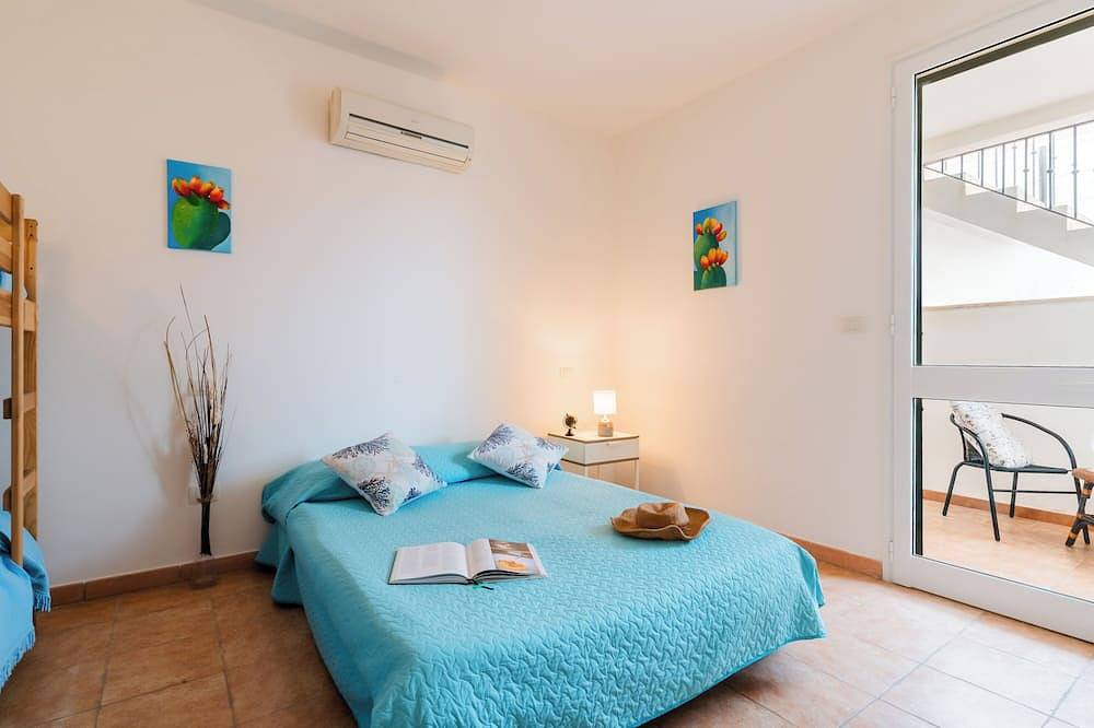 Entire apartment, La Dolce Vita By Just Houses Srl in Torre Pali, Salve