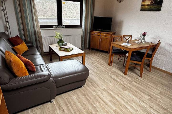 Ferienwohnung für 3 Personen, mit Terrasse, mit Haustier in Simmerath