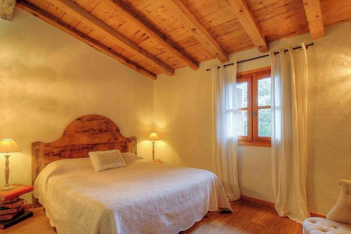 Location de vacances pour 8 personnes, avec terrasse dans Filitosa - 2
