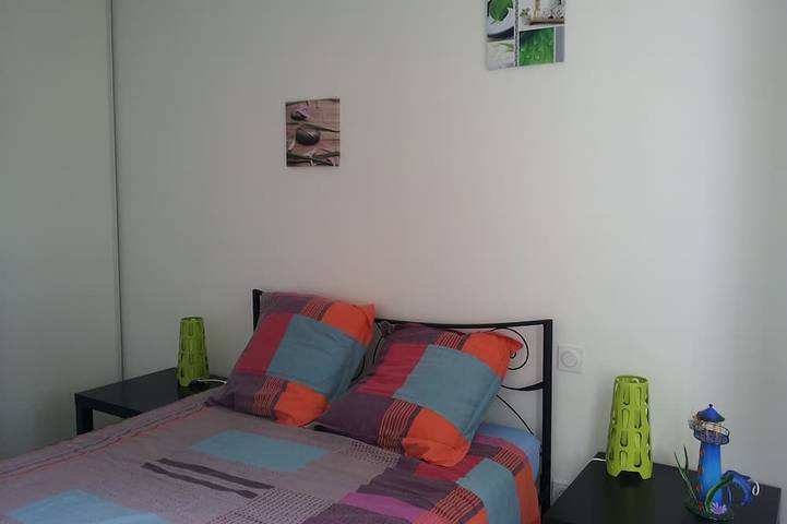 Location de vacances pour 7 personnes, avec jardin et terrasse dans Vert Bois - 2