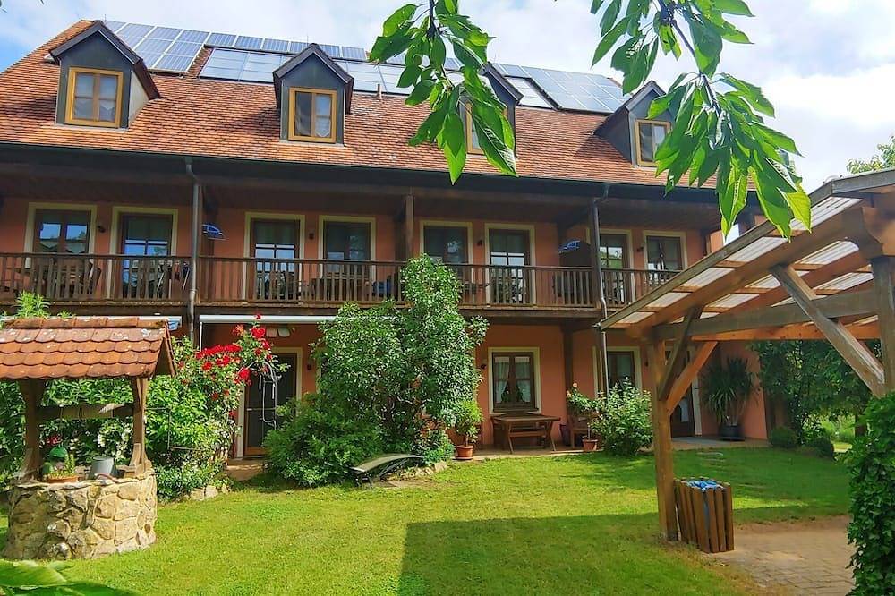 Ganze Wohnung, Ferienwohnung 55qm mit Süd-Balkon in Pleinfeld, Fränkisches Seenland