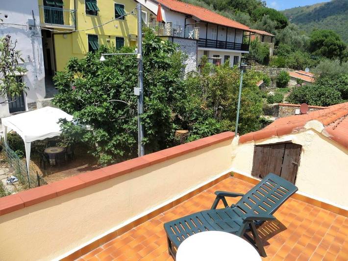 Location de vacances pour 3 personnes, avec jardin et vue, animaux acceptés dans Pantasina - 2