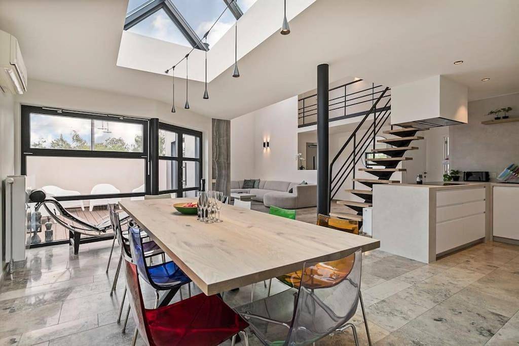 Appartement entier, Schitterende loft met jacuzzi en sauna in Mechelen in Malines, Région d'Anvers