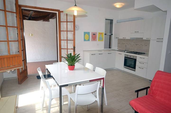 Casa de vacaciones para 6 personas, con terraza y jardín - 1