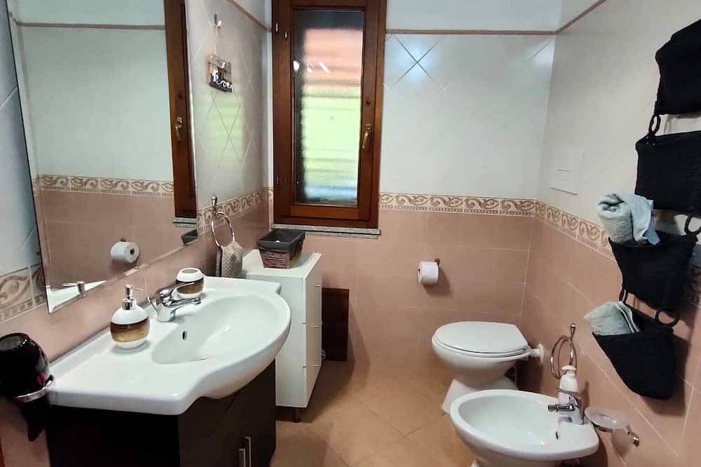 Lovely Villa with Pool in Ogliastra. Seaside Residence. Great for Families! in Abba Urci, Tertenia