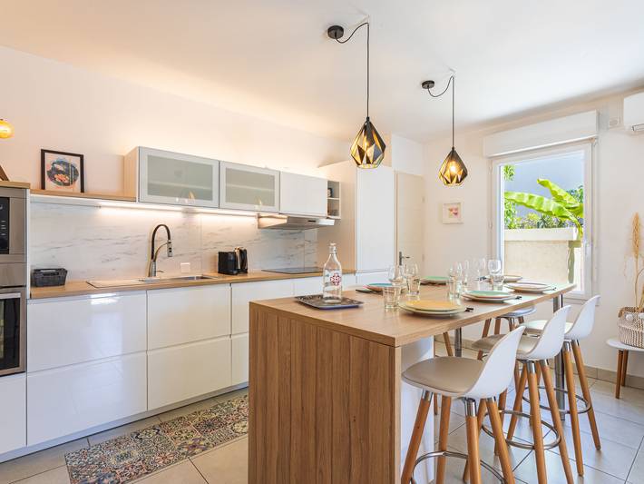Gîte pour 6 personnes, avec terrasse et jardin dans La Coudoulière - 3