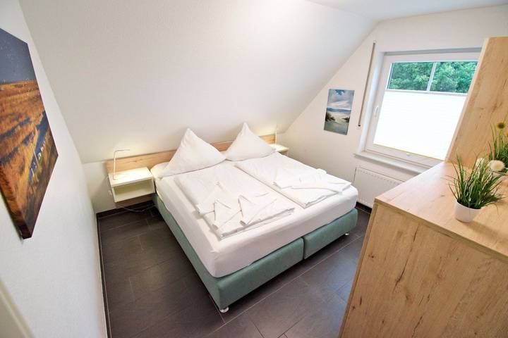 Hütte für 4 Personen, mit Balkon in Norddeich - 2