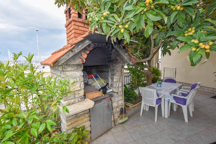 Studio für 3 Personen, mit Terrasse in Biograd na Moru - 3