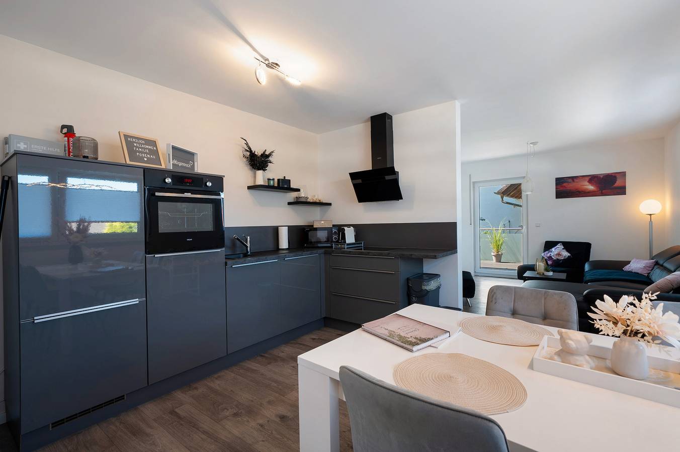 Ganze Wohnung, Ferienwohnung 'Bra Wa' mit Bergblick, privater Terrasse und Wi-Fi in Ettenheim, Hochschwarzwald